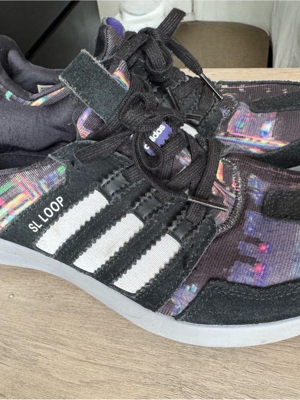 adidas SL Loop - Picture 2 of 8